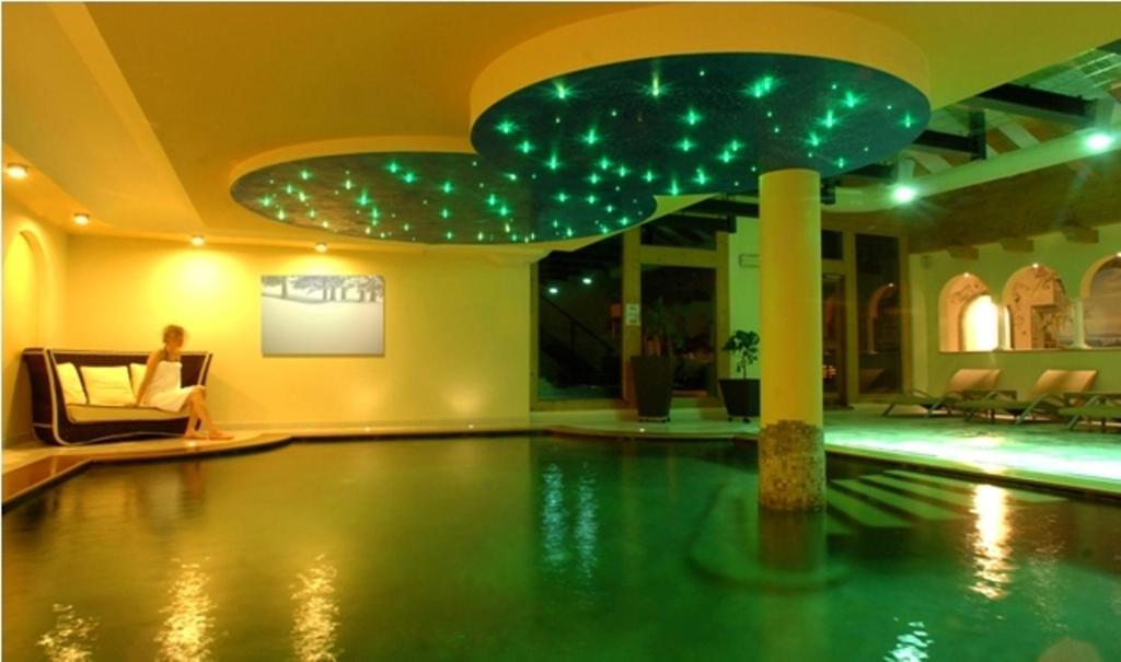 Hotel Scoiattolo Тезеро Экстерьер фото