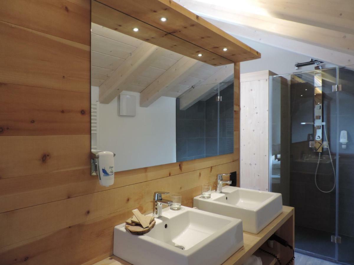 Hotel Scoiattolo Тезеро Экстерьер фото