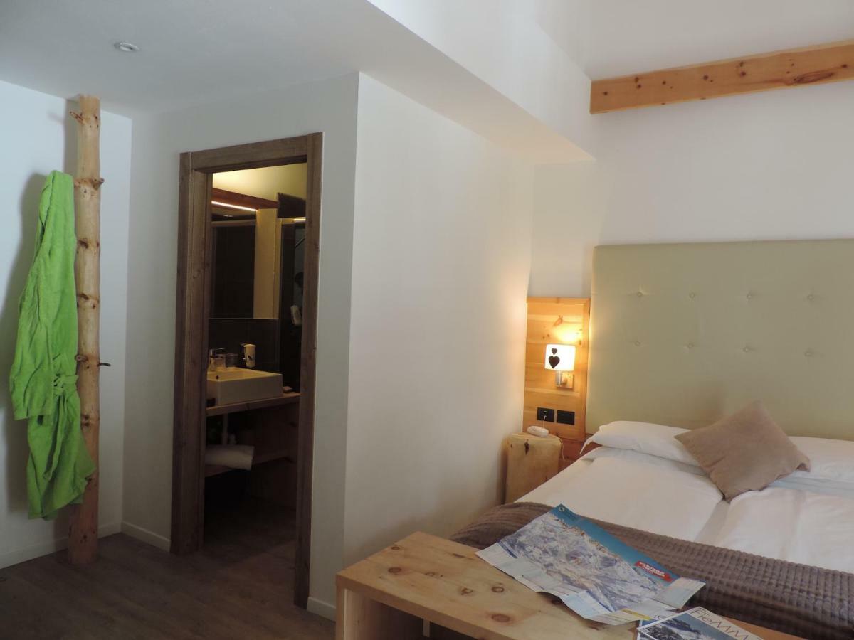 Hotel Scoiattolo Тезеро Экстерьер фото